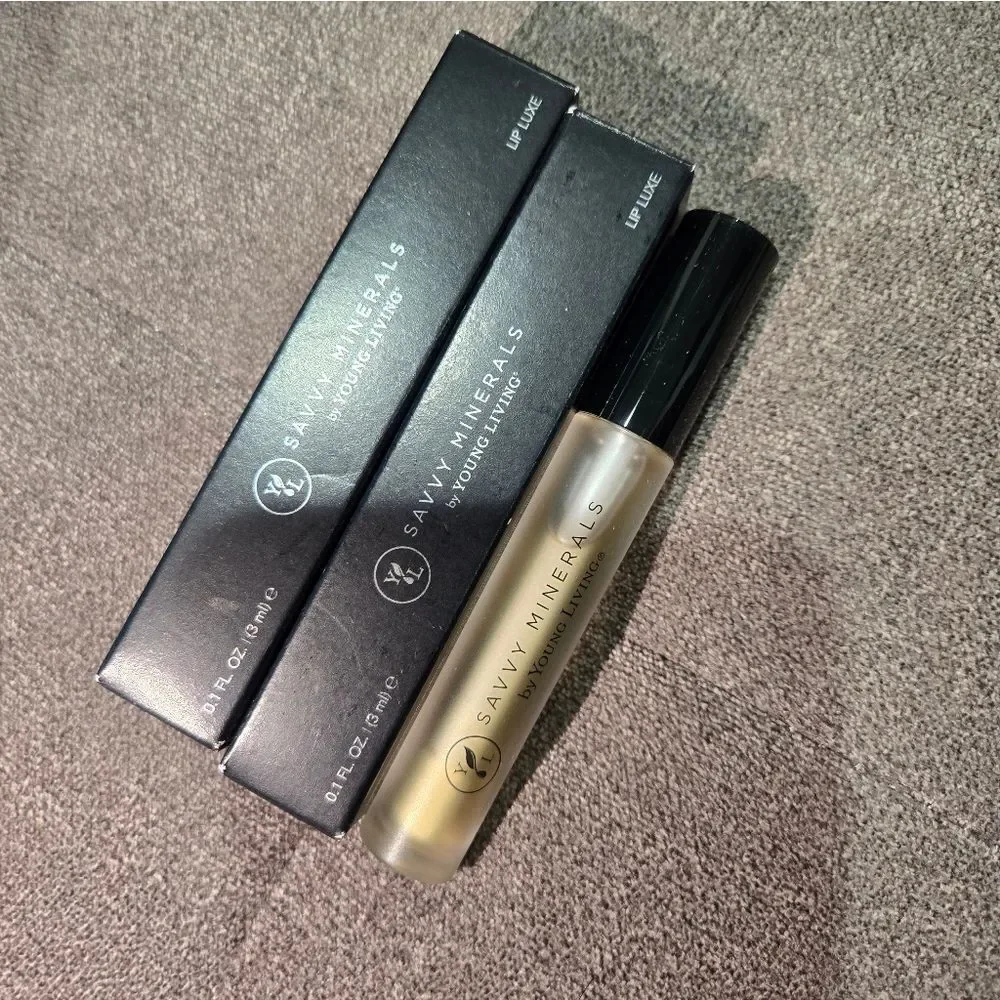 Young Living Savvy Minerals Lip‎ Luxe EACH